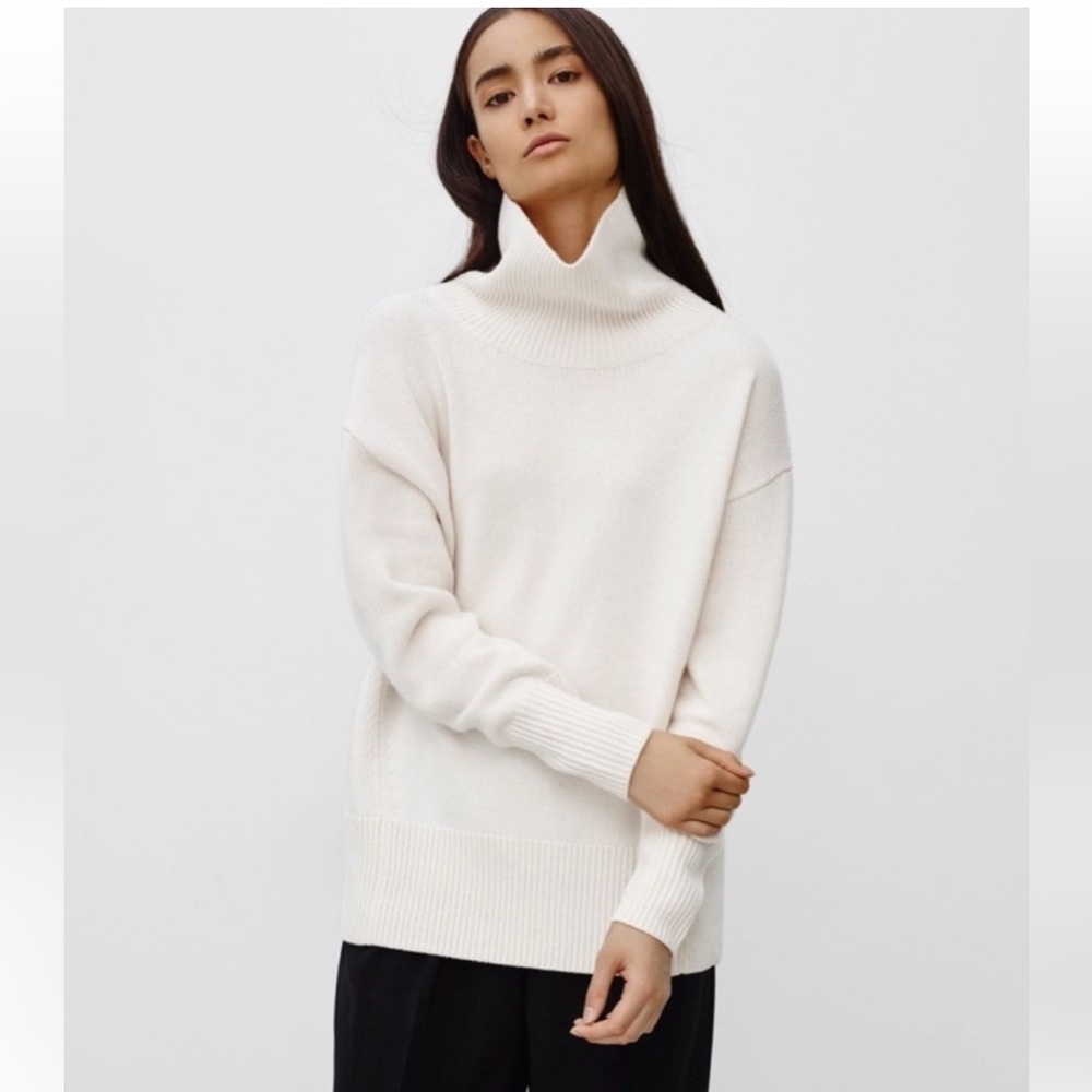 Elegant Cream Turtleneck Sweater